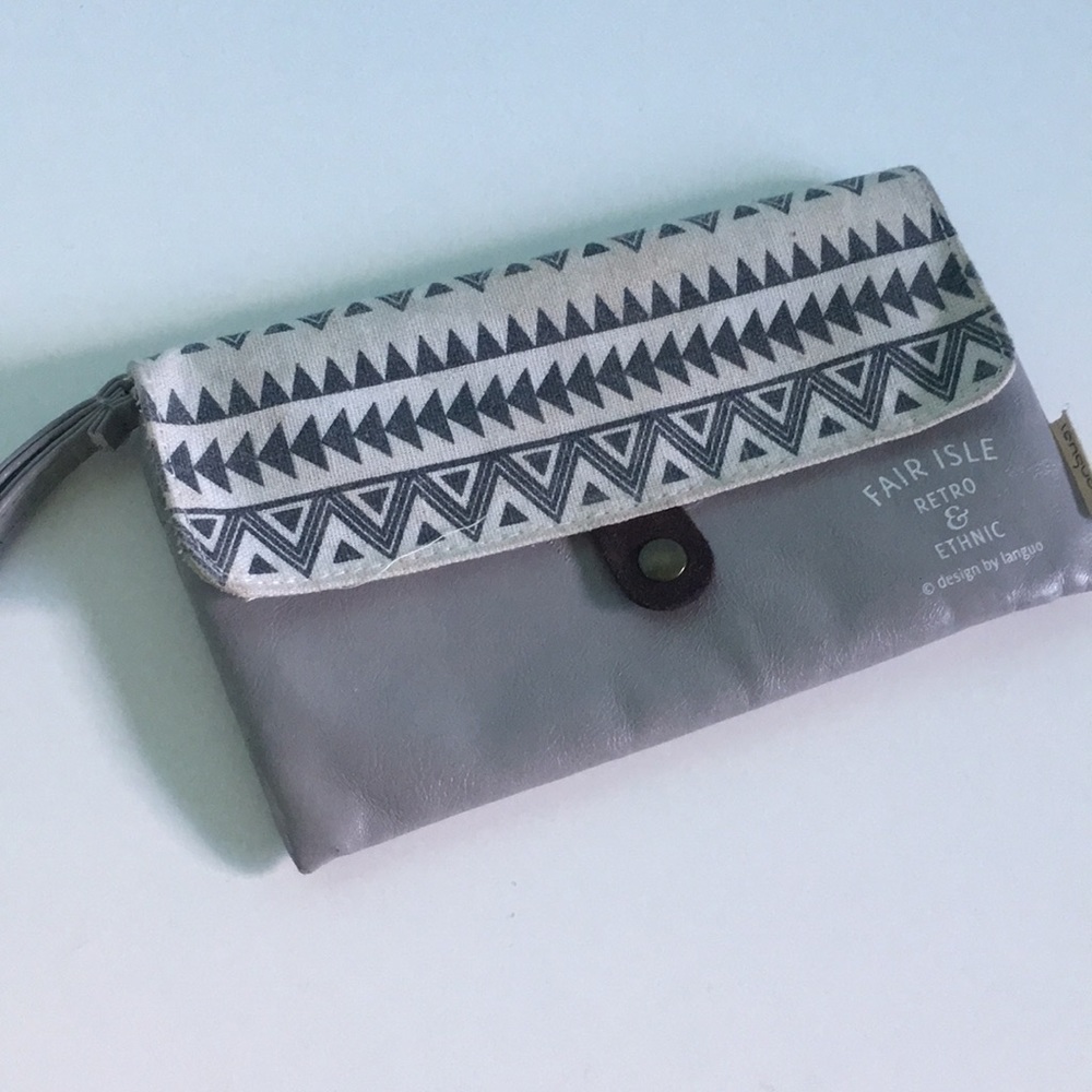Fair Isle Retro & Ethnic Gray Wallet